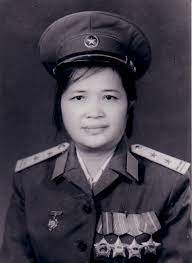 Nữ chiến sĩ Việt Nam đầu tiên được phong cấp tướng Là ai?