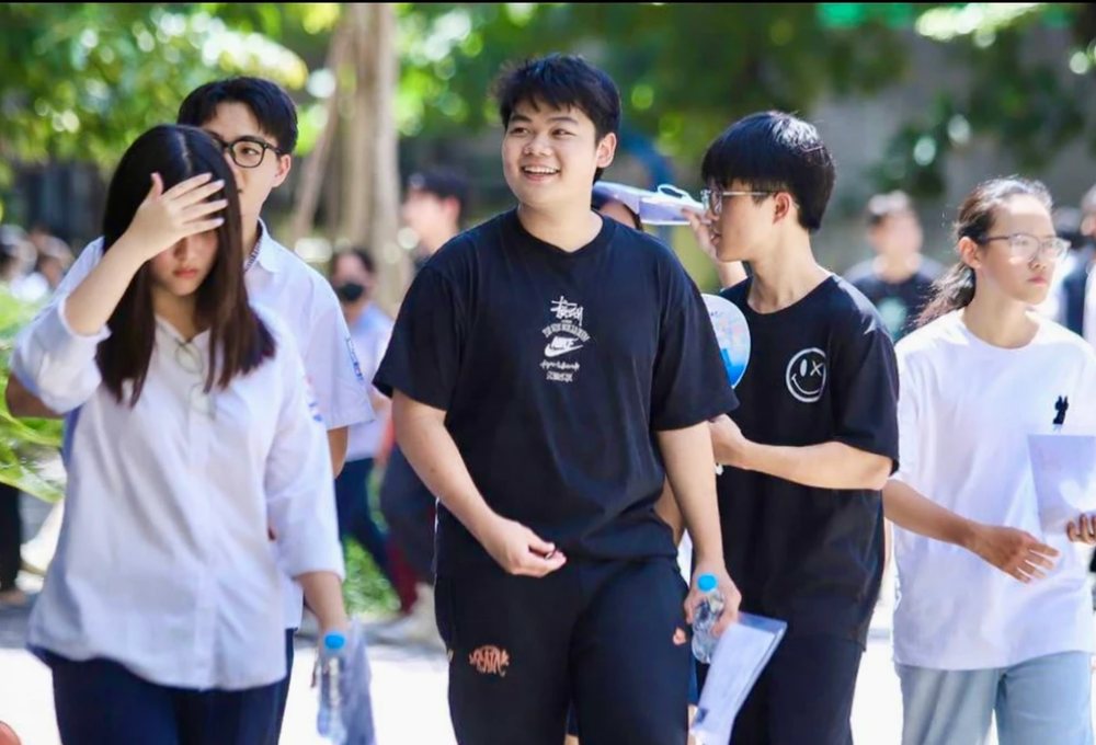 51 trường đại học đồng loạt bỏ hoặc giảm xét học bạ