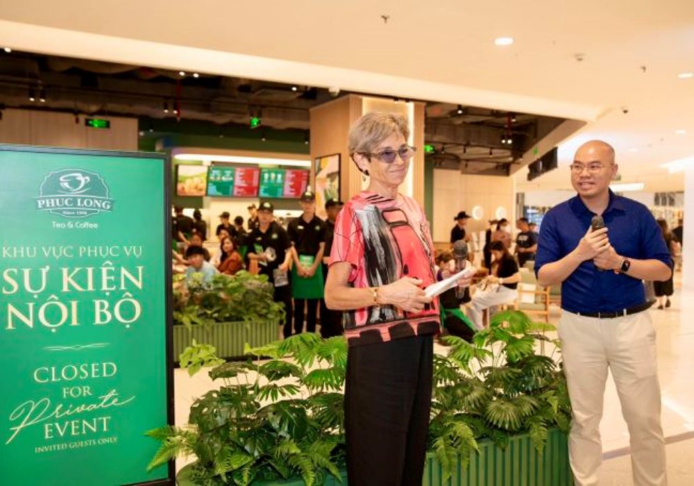 Sếp cũ Starbucks Việt Nam làm CEO Phúc Long