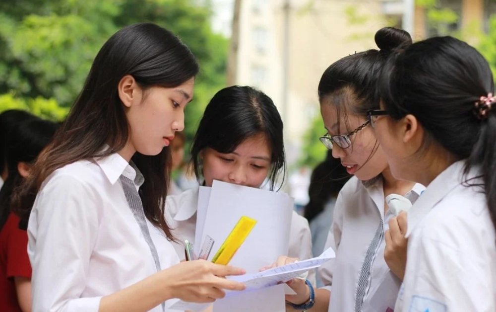 10 trường đại học công bố điểm sàn thi đánh giá năng lực, tư duy