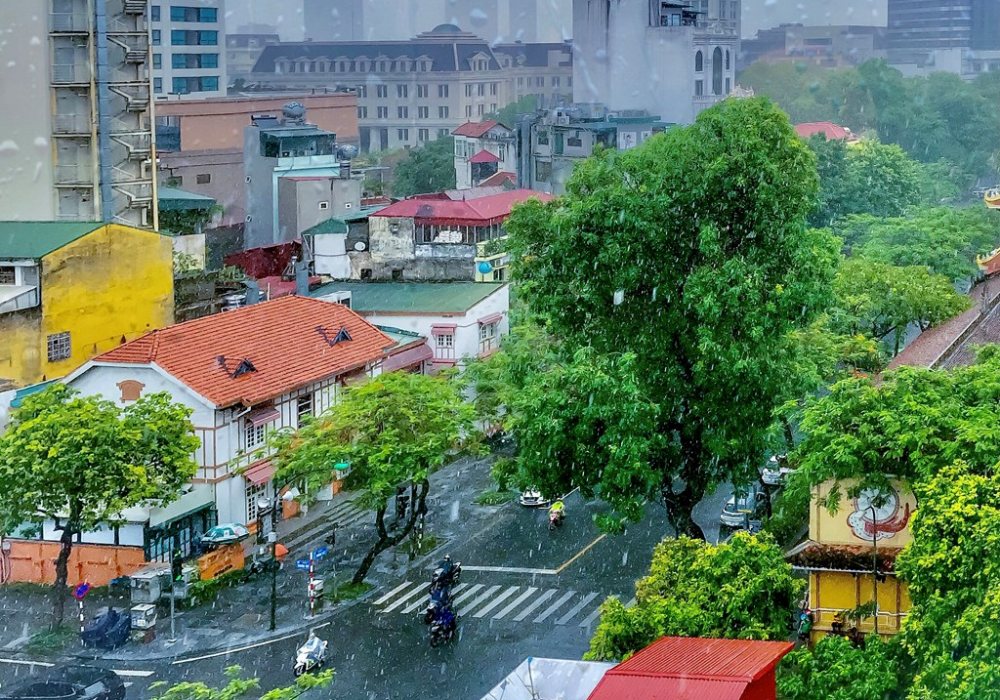 Dự báo thời tiết ngày (25-8): Hà Nội nhiều mây, có lúc mưa rào và dông