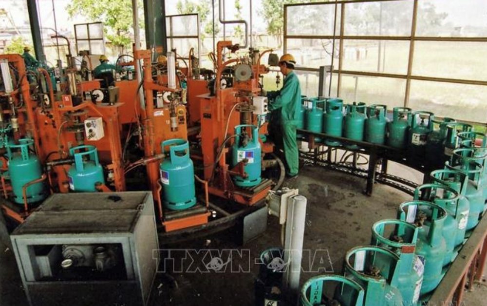 Giá gas bán lẻ tăng từ ngày 1-2