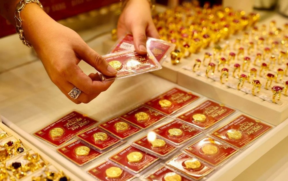 Giá vàng hôm nay 26/6: NĐT bắt đáy, vàng hồi phục nhẹ