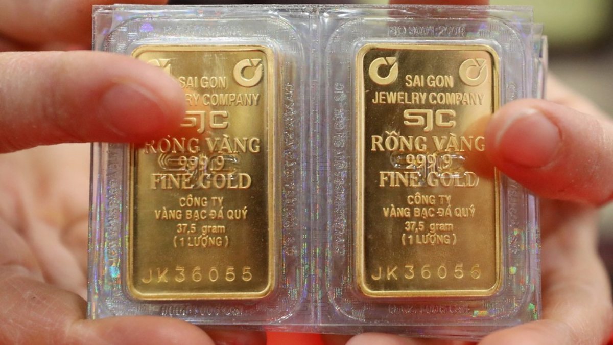 Giá vàng miếng chiều 23/1 giảm 1,1 triệu đồng/lượng