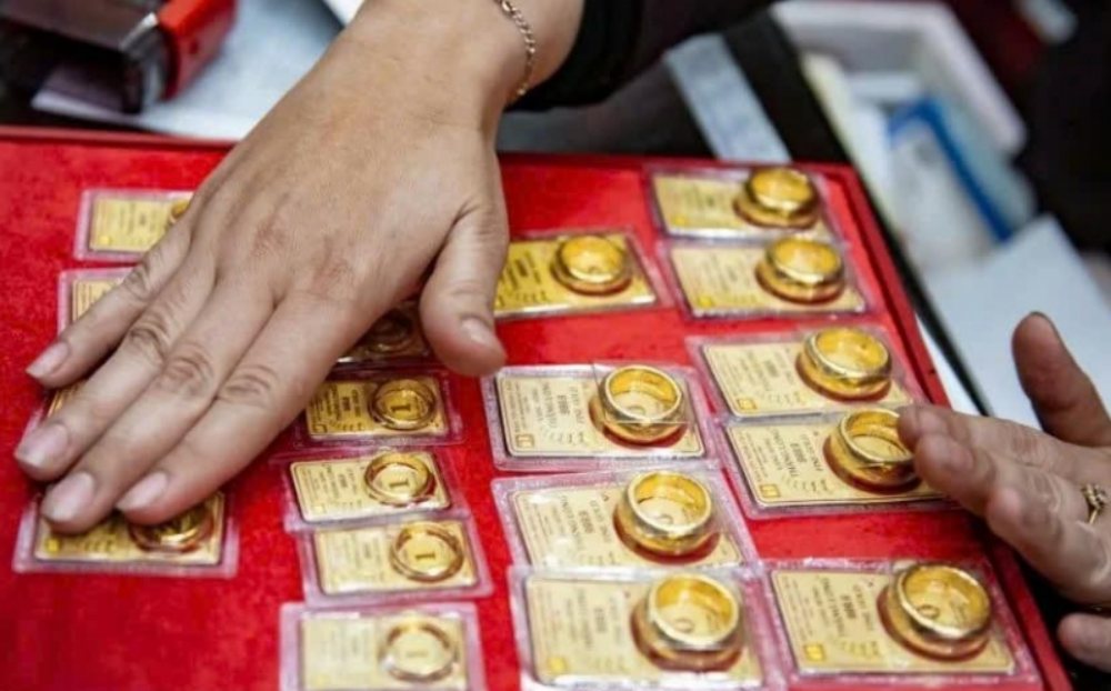 Giá vàng hôm nay trưa 21/5, Tăng mạnh vượt mốc 120 triệu đồng/lượng