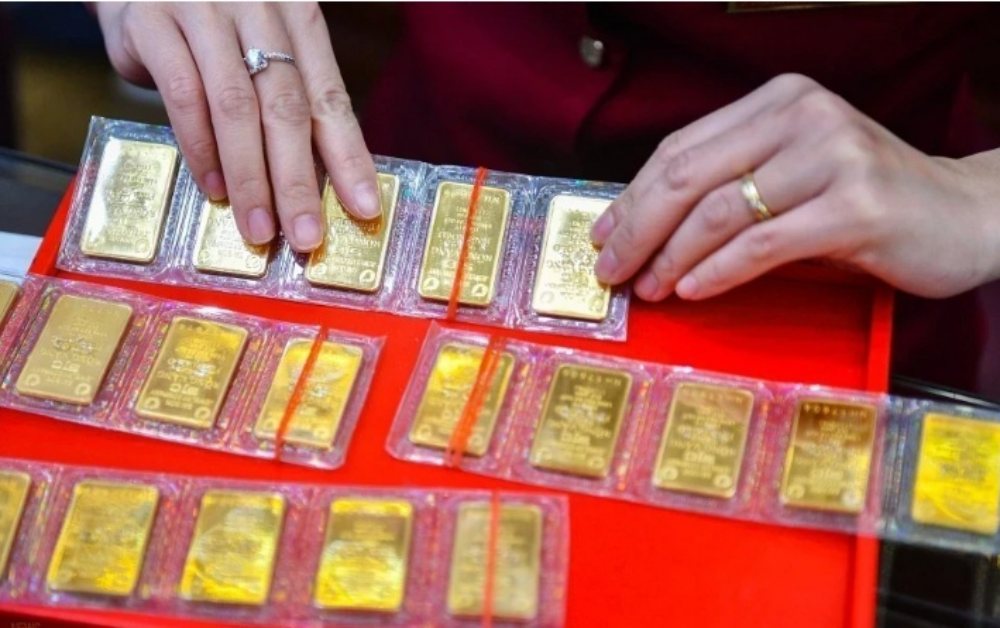Giá vàng quay đầu giảm mạnh sau nghỉ lễ