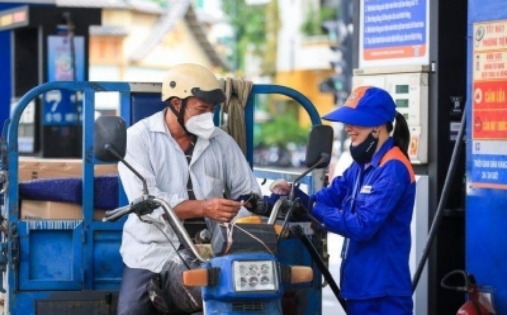 Giá xăng dầu hôm nay (7/4): Dầu thế giới tiếp đà tăng