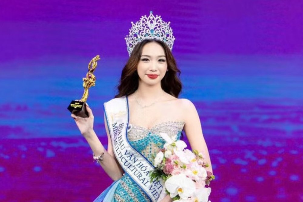 Người đẹp 18 tuổi đăng quang Hoa hậu văn hoá Việt Nam 2026