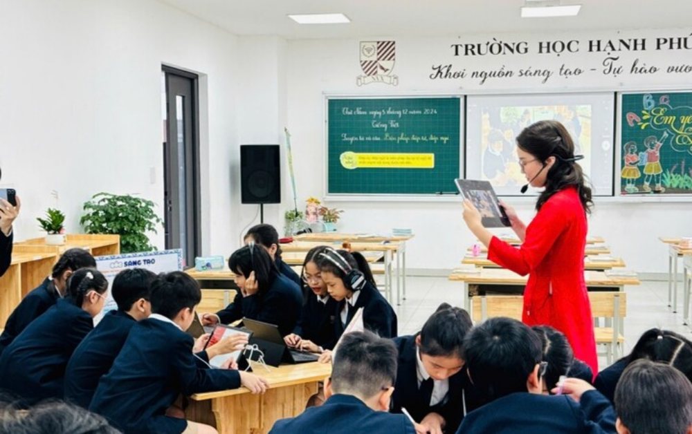 Hiệu trưởng có phải là viên chức quản lý?