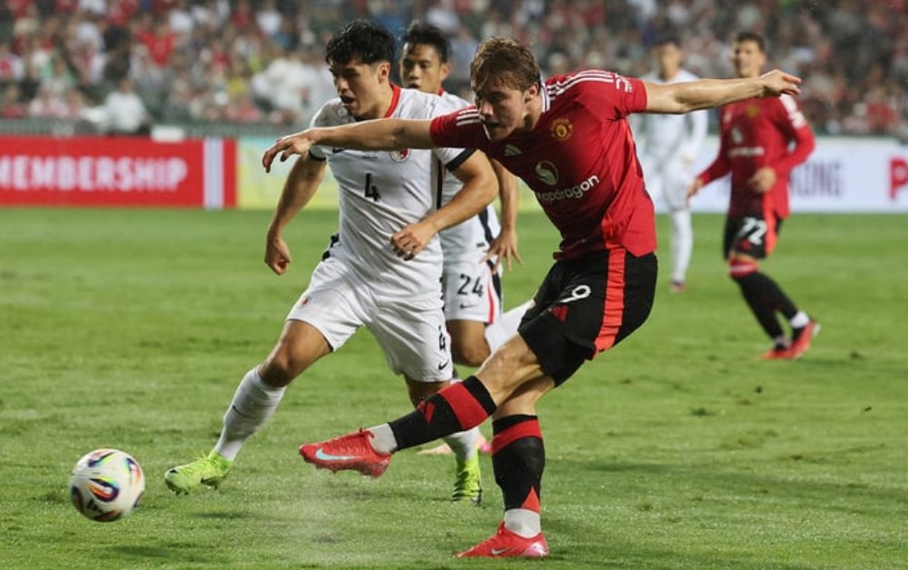 Thắng đội hạng 153 thế giới, Man Utd giành cúp giao hữu