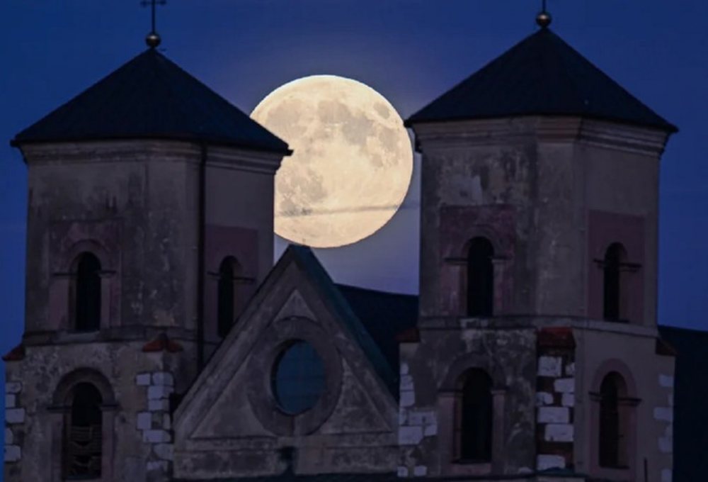 Những hiện tượng thiên văn đáng chú ý năm 2026