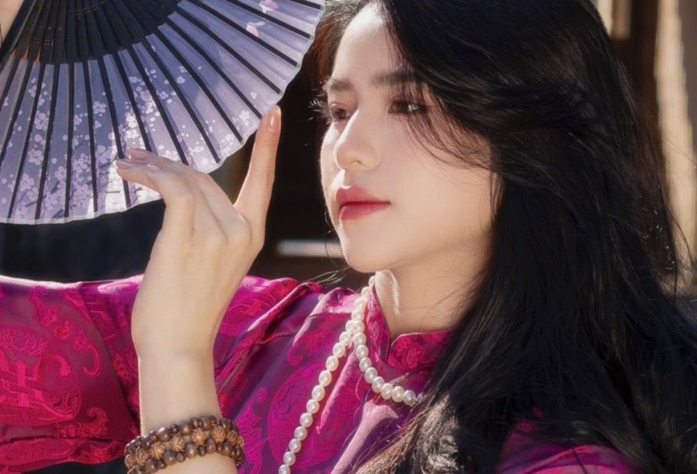 Nguyễn Hường lộ clip gây sốt mạng xã hội