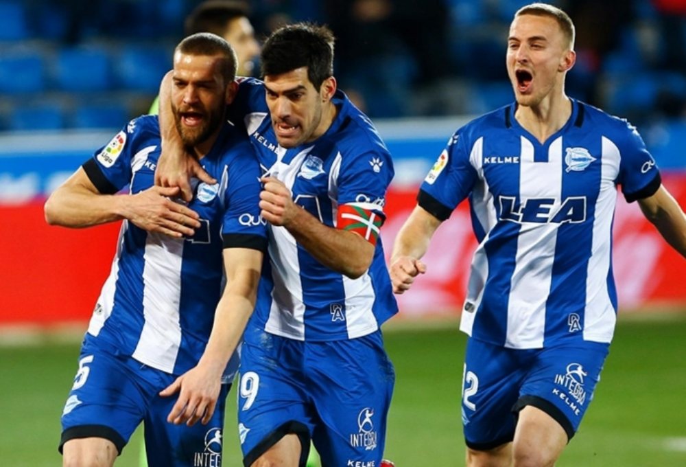 Nhận định Levante vs Alaves 3h00 ngày 28/2: Kẻ 8 lạng người nửa cân