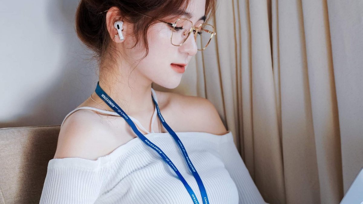 Hot: Lộ clip Linh Mít gây xôn xao mạng xã hội