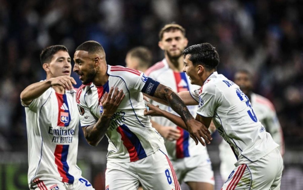 Nhận định Lyon vs PAOK, 3h00 ngày 30/1: Chờ khác biệt hàng công