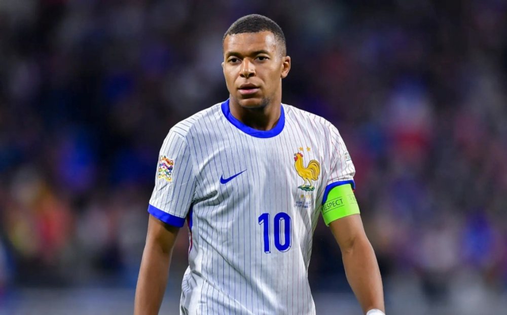 Mbappe không tập trung ĐTQG, Cổ Động Viên Pháp tức giận