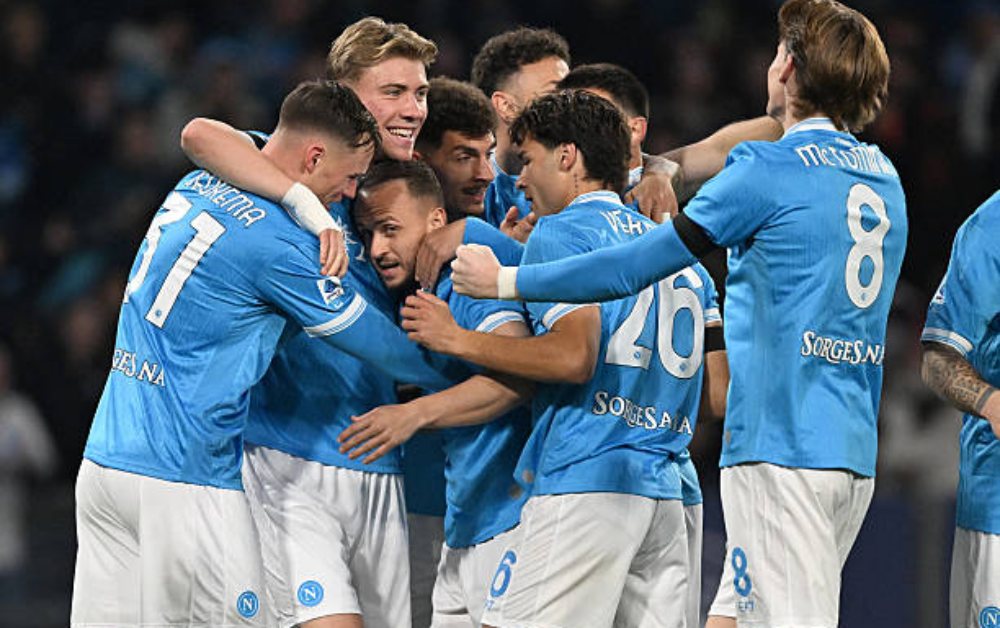 Nhận định Napoli vs Fiorentina 0h00 ngày 1/2: Khác biệt từ sân nhà