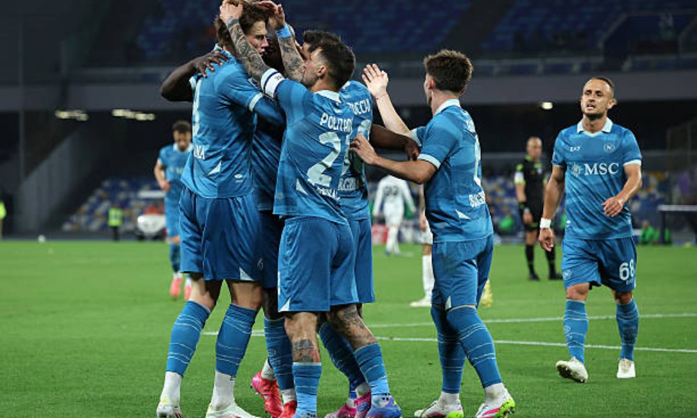 Nhận định, dự đoán Sassuolo vs Napoli: Nhà Vua xuất trận