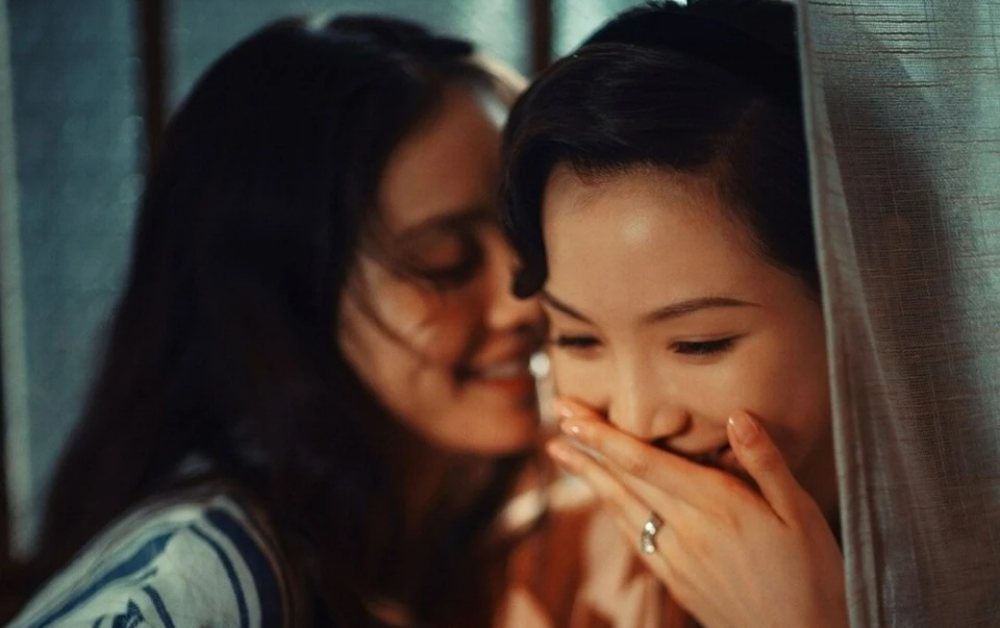 Cùng viết về LGBT, sao boylove thành đế chế còn girllove lặn tăm?