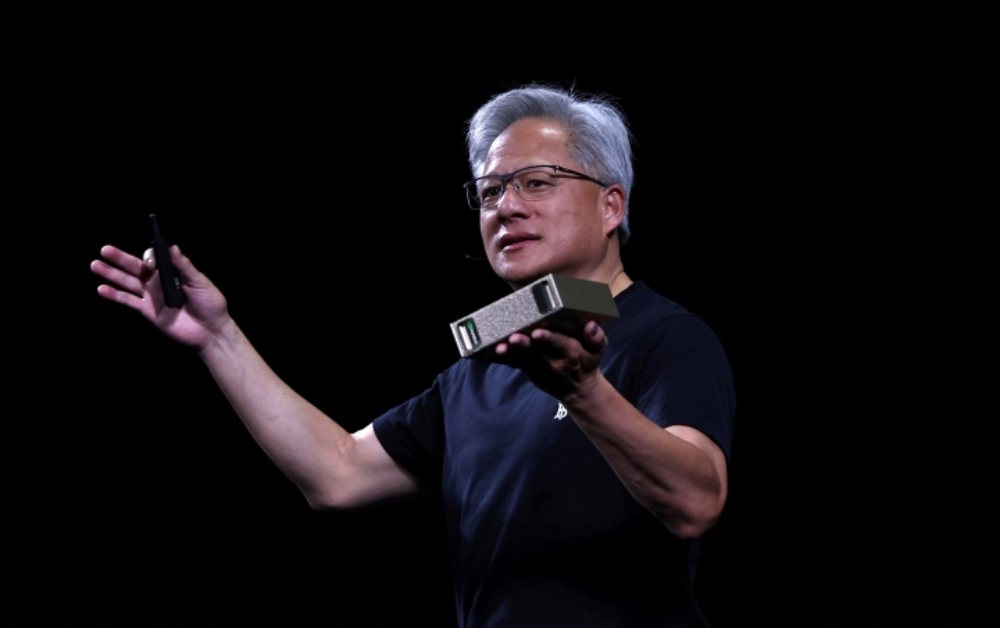 Chủ tịch Nvidia Jensen Huang gợi ý ngành học 'cực hot' cho sinh viên