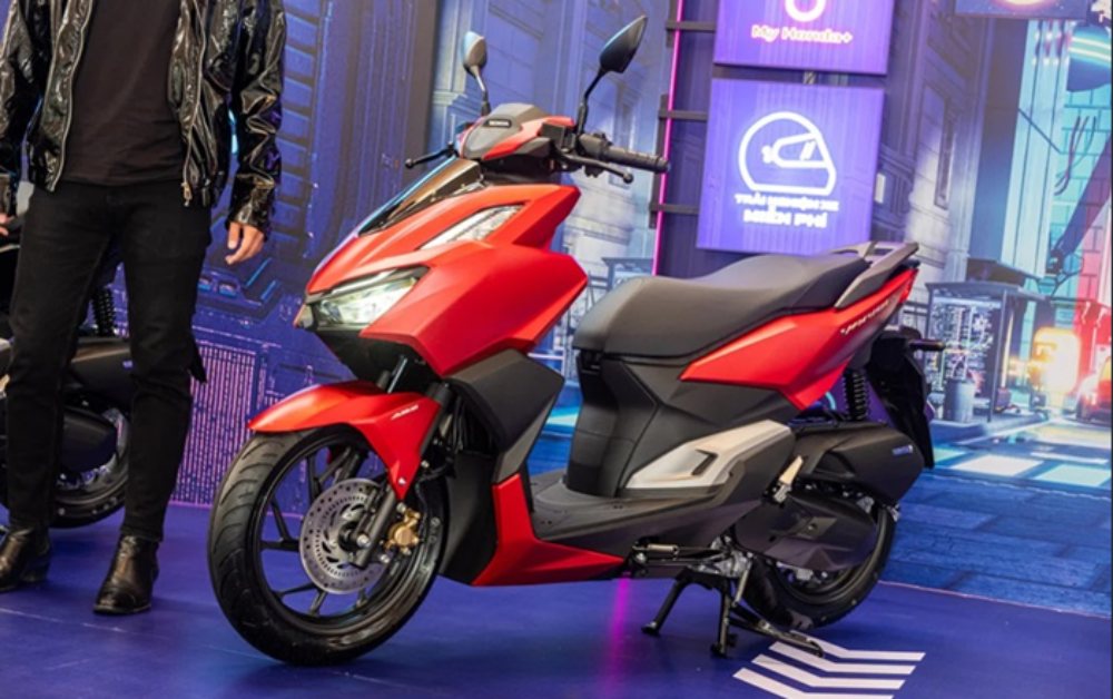 Bảng giá xe máy Vario mới nhất tháng 8/2025