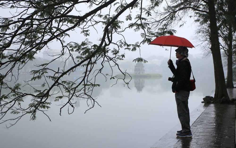 Thời tiết ngày 4/3: Miền Bắc giảm 3-7 độ C, gió giật cấp 8 trên vịnh Bắc Bộ