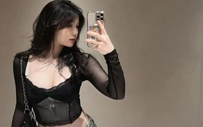 Cô nàng hot tiktoker được tìm kiếm hôm nay