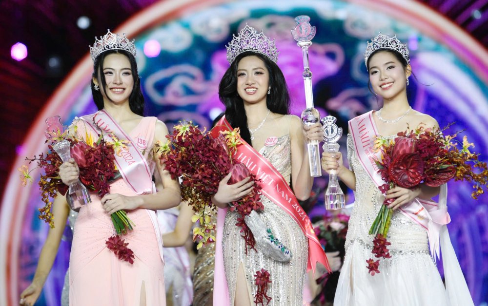 Hà Trúc Linh đăng quang Hoa hậu Việt Nam 2024.